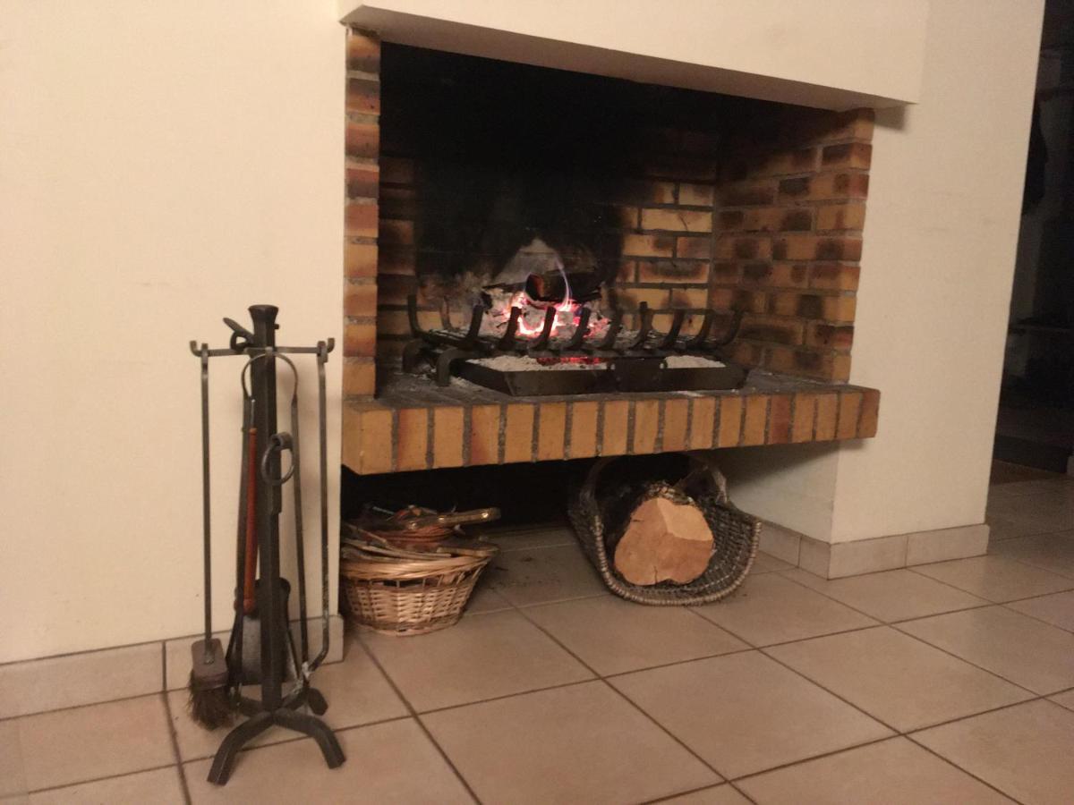 Maison Sur La Colline Cheminee Wifi Proche Thermes Aubin  외부 사진