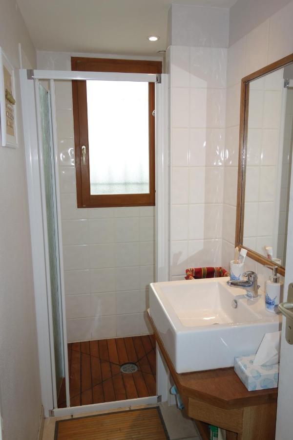 Maison Sur La Colline Cheminee Wifi Proche Thermes Aubin  외부 사진